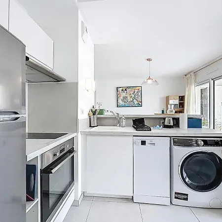 Apartment Les Allees Blatin Hypercentre Terrasse 3p